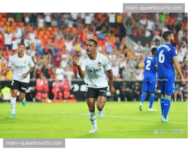 赫塔菲5-4-1大巴战术 失球数少却进球难 赫塔菲5-4-1大巴战术 失球数少却进球难