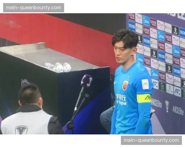 颜骏凌十次神扑难救主 海港门将成亚冠赛场唯一亮点